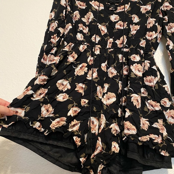 INA Flower Romper - Picture 3 of 4